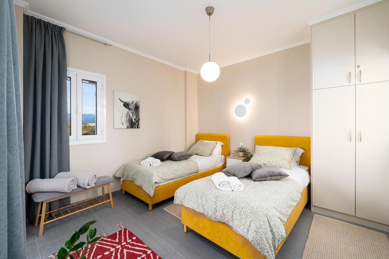 'meltemi' House Ferienhaus Dhiyellótika